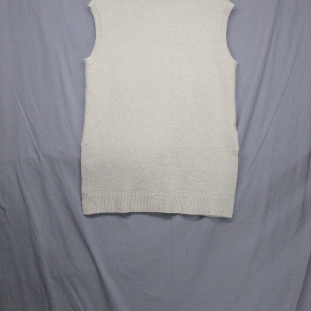 NWT Loft Sweater Vest Soft White Women Size | S - Picture 9 of 13